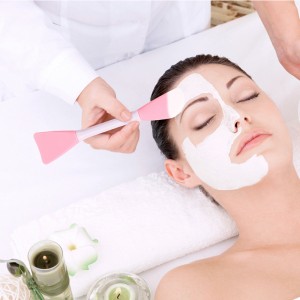 Silicone Mask Blending Tool - Silicone Mask Brush Applicator and Massage Spatula for Mud Mask Blending - Beauty Tools Gift